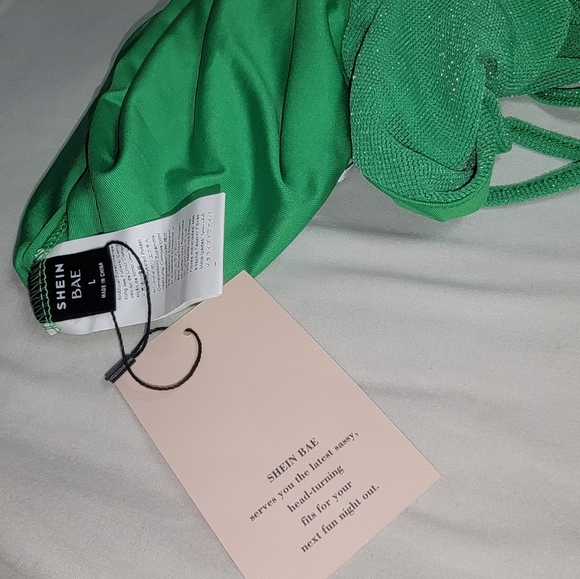 shein.Bae.Elegant Green Open Back Drawstring Shoulder Sparkly Dress Size L - Picture 2 of 12